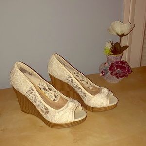American Eagle Outfitters Lace Wedge